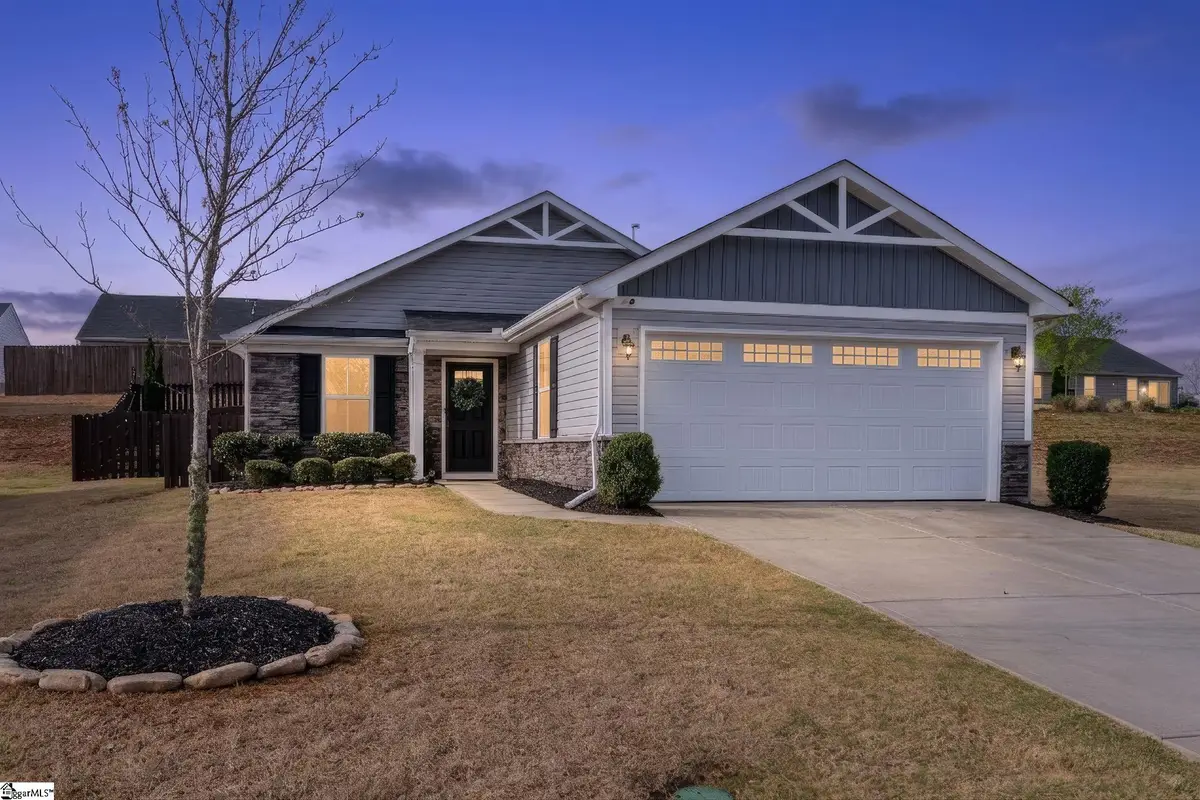 402 Edgehill Court, Greenville, SC 29617 - #1