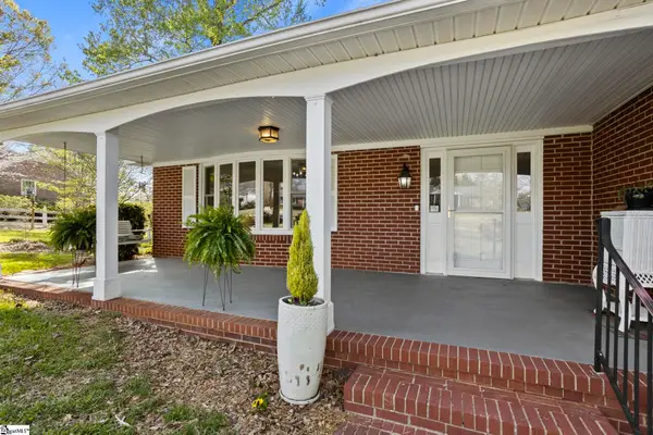 126 Shannon Lake Circle, Greenville, SC 29615