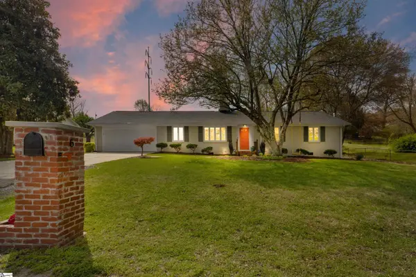 6 Colvin Road, Greenville, SC 29615