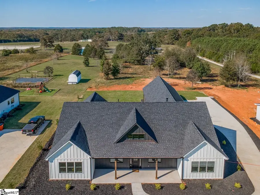 3392 Fairview Road, Fountain Inn, SC 29644 - #2