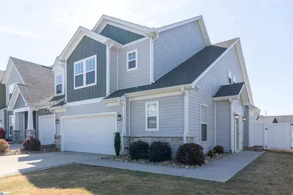 1332 Summer Gold Way, Boiling Springs, SC 29316