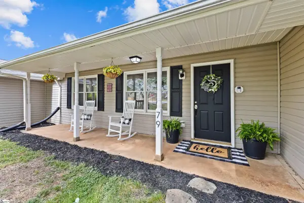 79 Wofford Road, Taylors, SC 29687