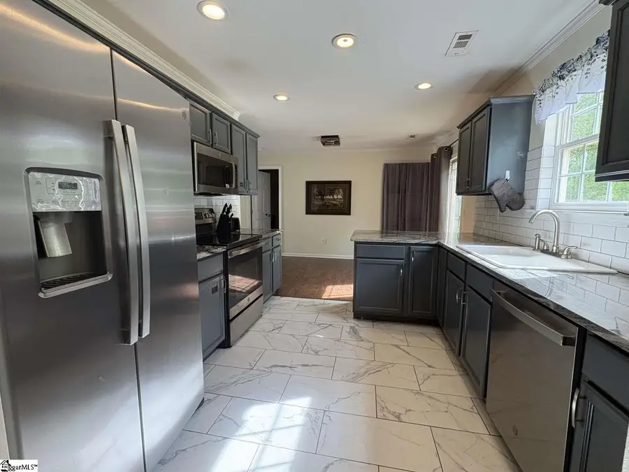 208 Catterick Way, Fountain Inn, SC 29644 - #3