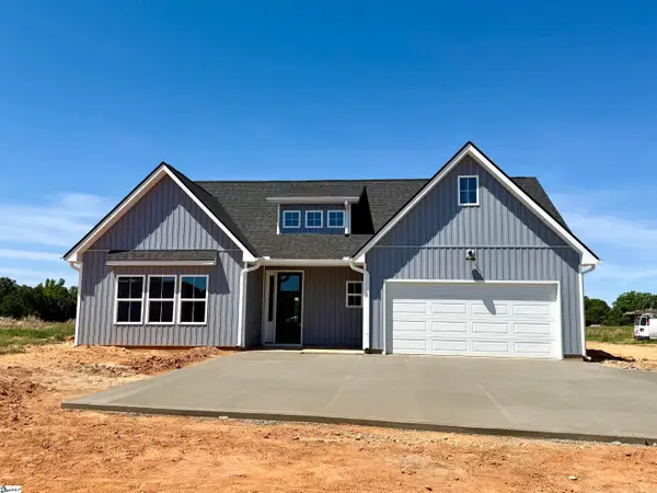 2735 Friendship Church Road, Gray Court, SC 29645
