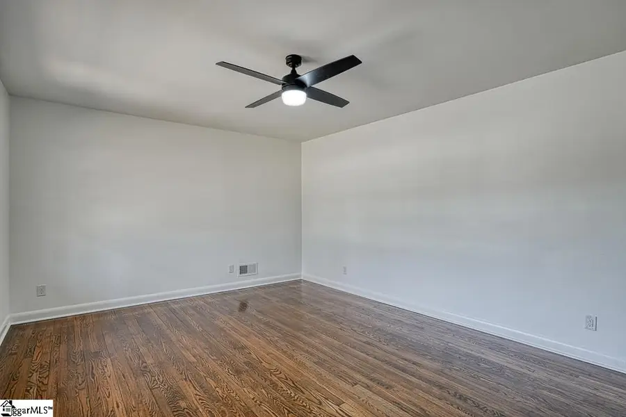 118 1st Avenue, Spartanburg, SC 29302 - #2