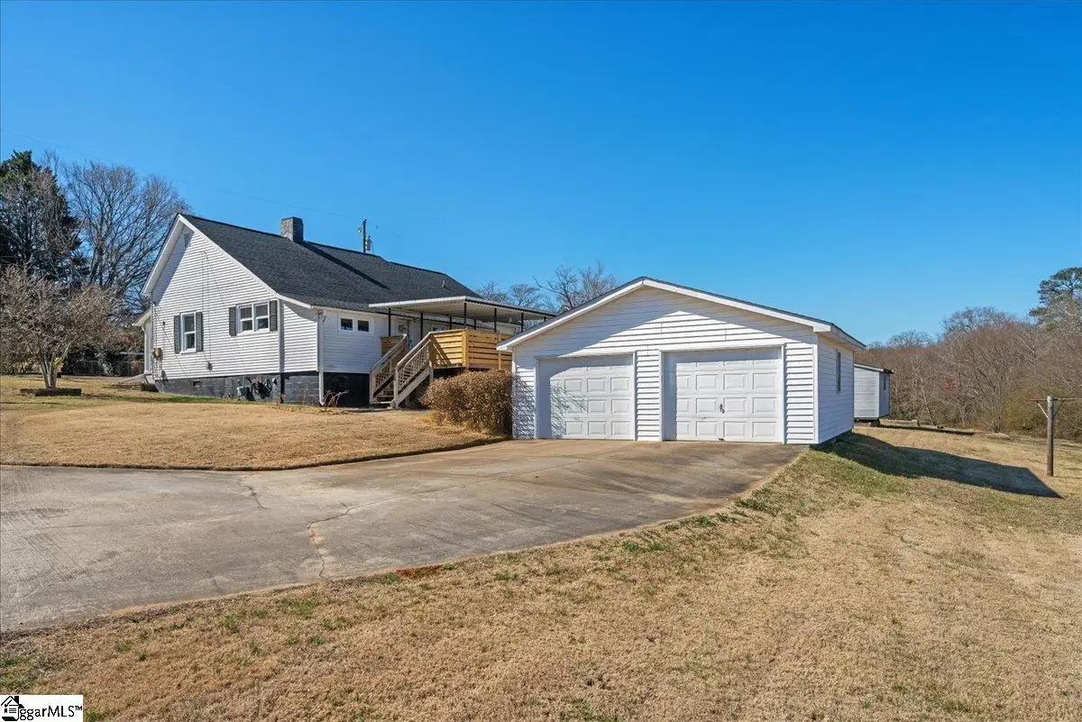6 Fuller Street, Pelzer, SC 29669 - #1
