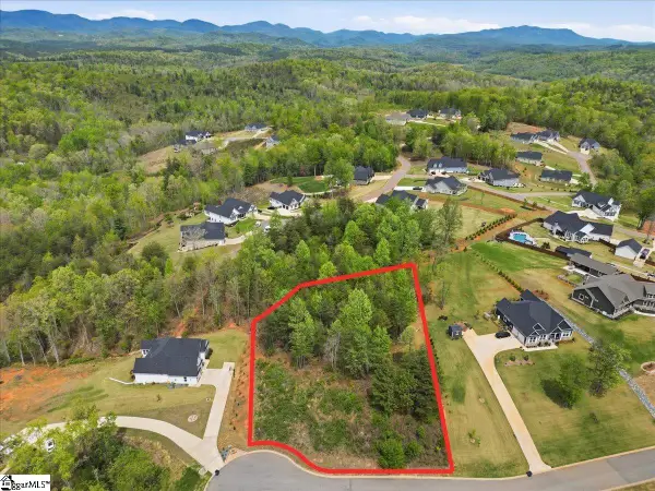 30 Chippewa Court, Marietta, SC 29661-0000