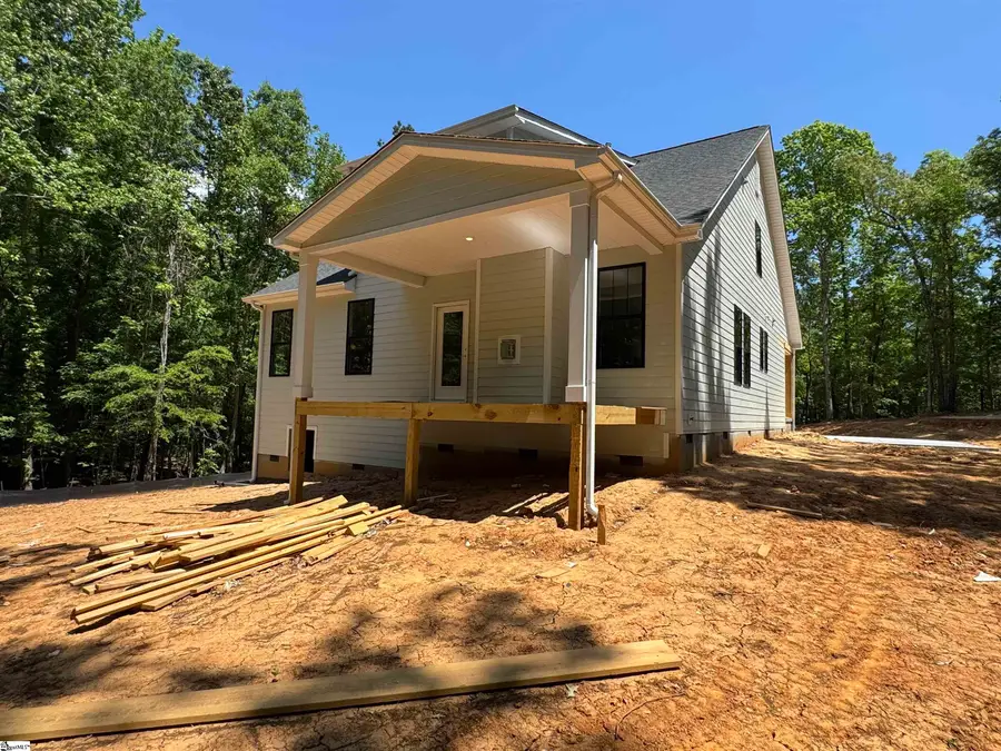 106 Armory Court, Ninety Six, SC 29666 - #2