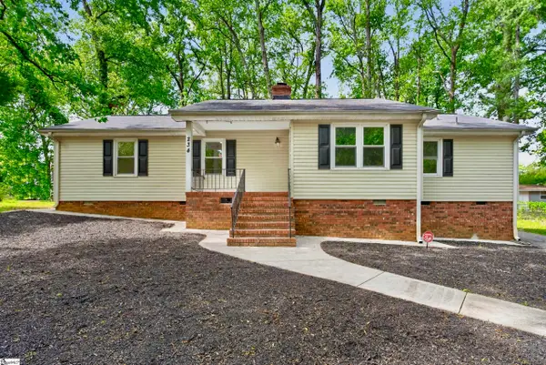 234 Greencreek Drive, Spartanburg, SC 29301-2506