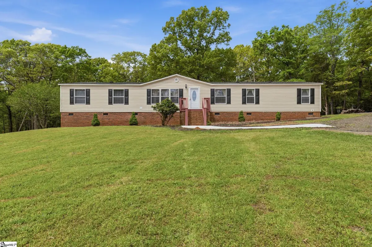 207 Elijah Simmons Road, Woodruff, SC 29388 - #1