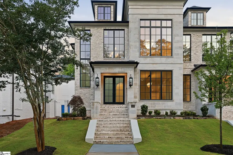 101 Sherwood Street #Unit 200, Greenville, SC 29601 - #2
