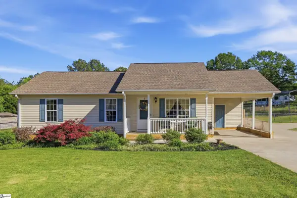 290 Dickson Road, Campobello, SC 29322