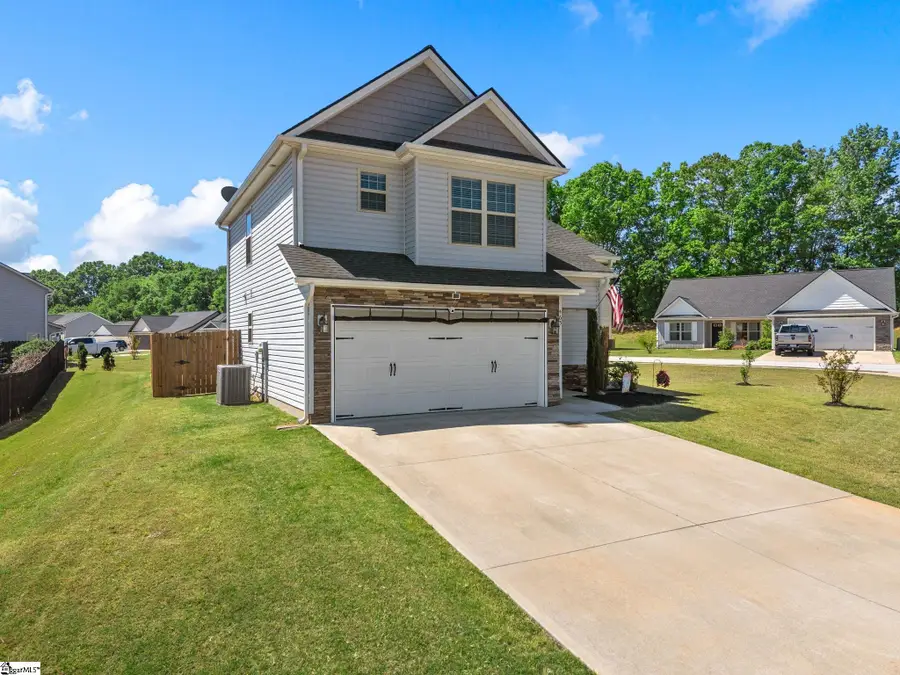 465 Peaksview Drive, Simpsonville, SC 29681 - #3