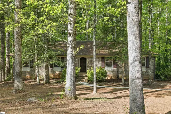 122 Bellview Drive, Taylors, SC 29687