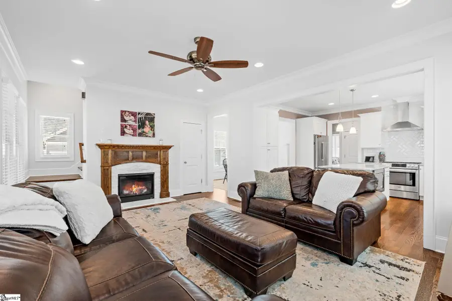 407 Ashley Avenue, Greenville, SC 29609 - #3