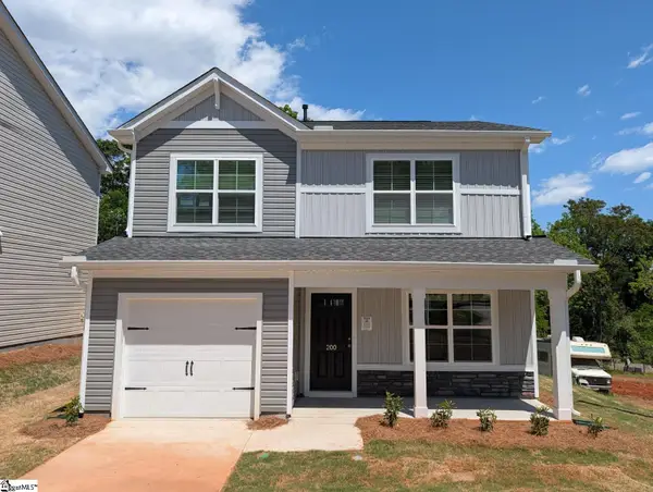 200 Blackwood Street, Greenville, SC 29611