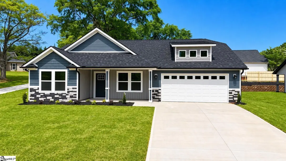 366 W Church Avenue, Cowpens, SC 29330 - #1