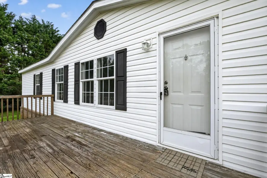 9122 West Oak Highway, Seneca, SC 29678 - #3