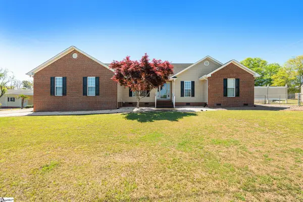 100 Oak Road, Piedmont, SC 29673