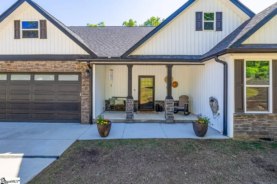 104 Harpers Ferry Court, Simpsonville, SC 29681 - #2