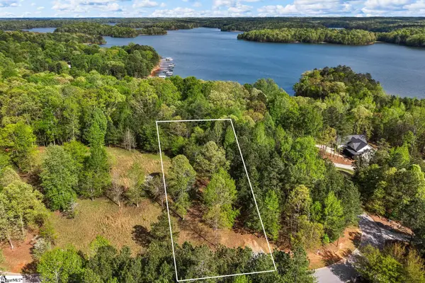 467 Overlook Drive, Fair Play, SC 29643