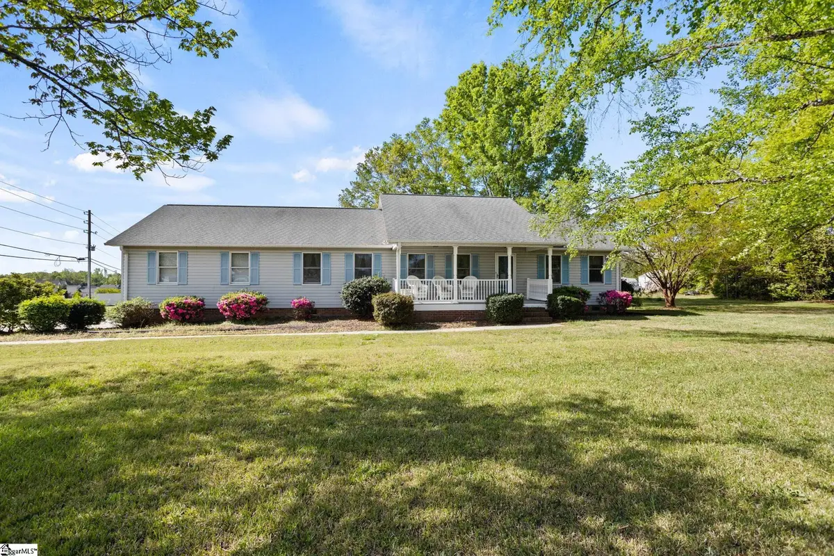 2604 Roper Mountain Road, Simpsonville, SC 29681 - #1