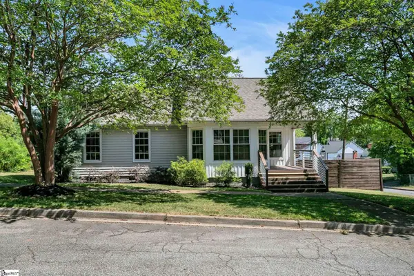 15 Craven Street, Greenville, SC 29611