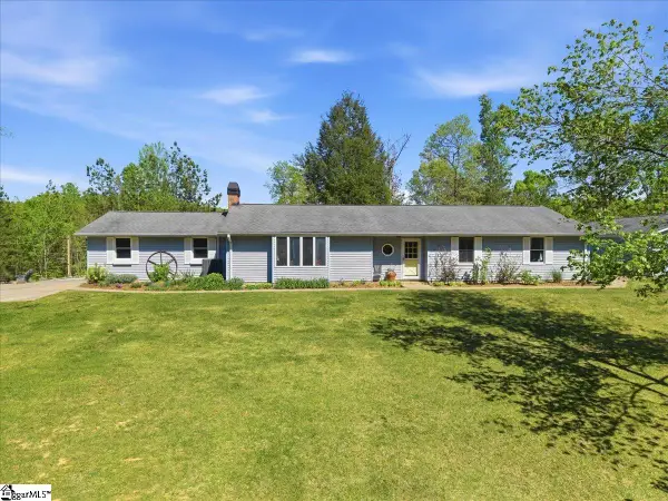 1318 Earls Bridge Road, Easley, SC 29640