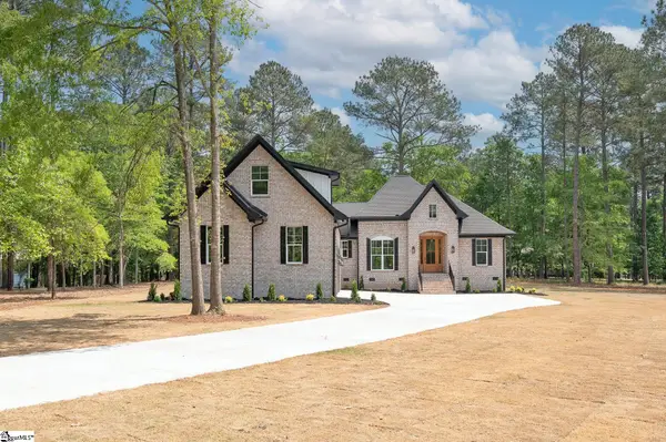 201 Compass Point, Greenwood, SC 29666