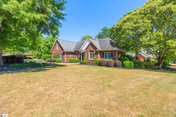 304 Misty Meadows Lane, Inman, SC 29349