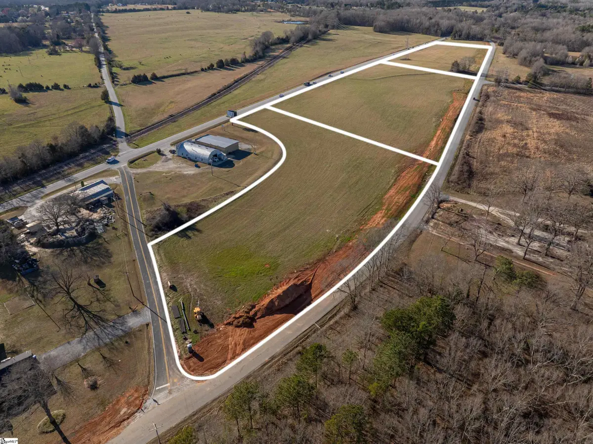 02 Sc 14 Highway, Laurens, SC 29360 - #1