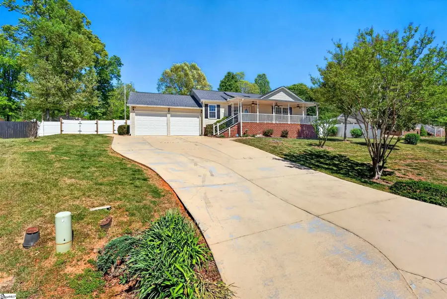 137 S Manley Drive, Taylors, SC 29687 - #2