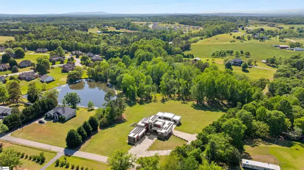 2454 Runion Road, Inman, SC 29349