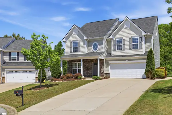 268 Chapel Hill Lane, Simpsonville, SC 29681-8028