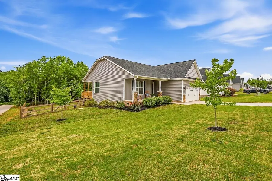 572 Forden Drive, Wellford, SC 29385 - #2