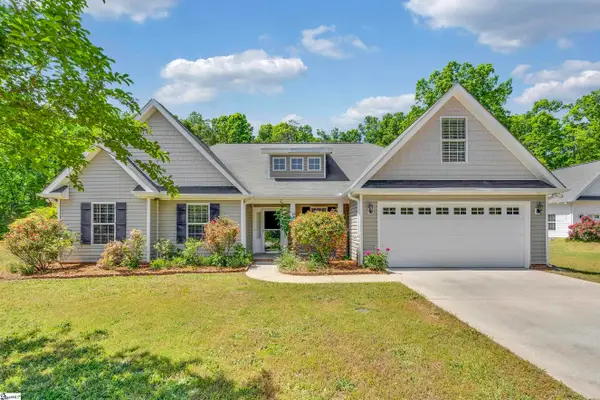 126 Sprouse Farm Way, Fountain Inn, SC 29644