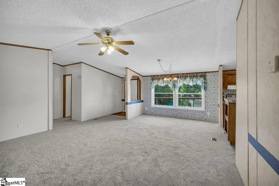 90 E Stagecoach Road, Cross Hill, SC 29332 - #3