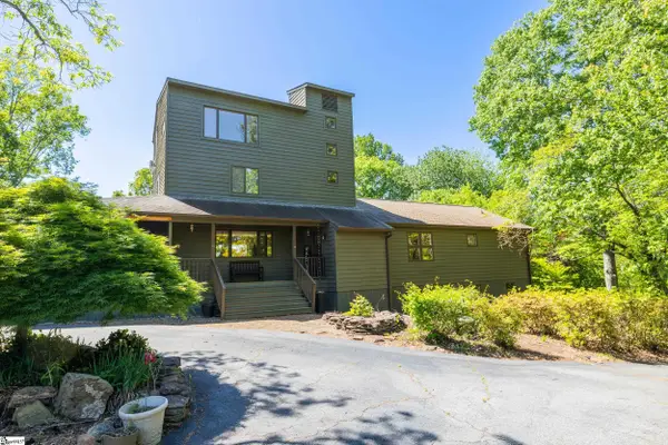 1237 Mile Creek Road, Pickens, SC 29671