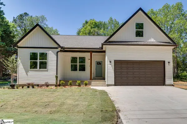 3 Carter Drive, Marietta, SC 29661