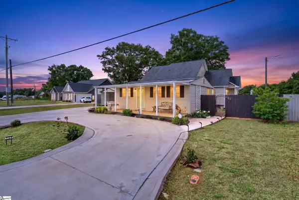 129 Gano Drive, Woodruff, SC 29638