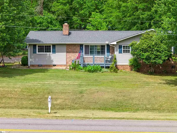 817 Johnson Road, Central, SC 29630