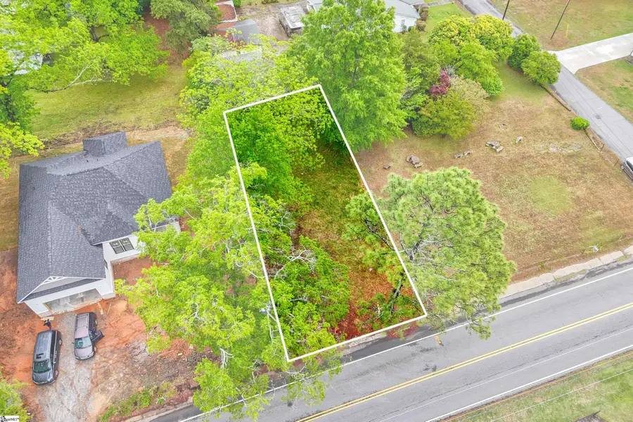 204 N Hamilton Street, Williamston, SC 29697 - #3