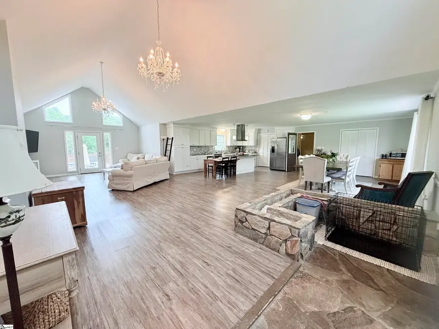 127 Tanglewood Drive, Union, SC 29379 - #3