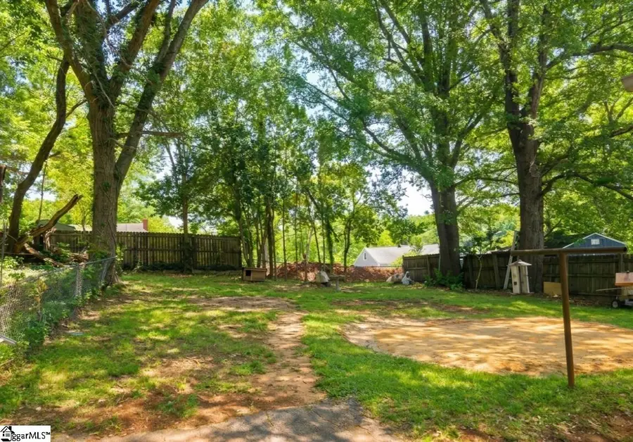 18 Dixie Avenue, Greenville, SC 29607 - #3