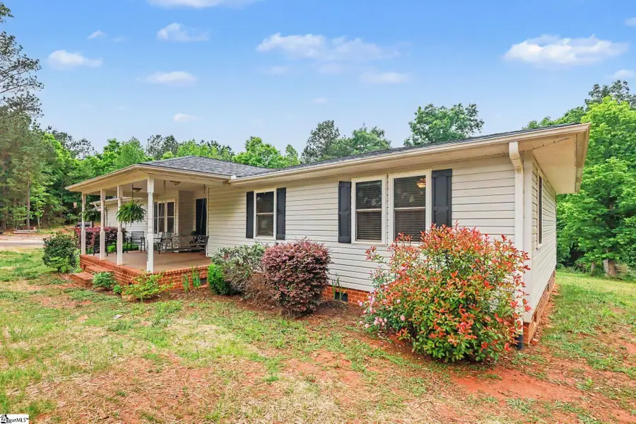 1669 Bolt Road, Gray Court, SC 29645 - #2