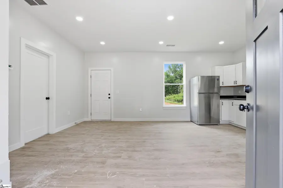 52 Lily Street, Greenville, SC 29617 - #3