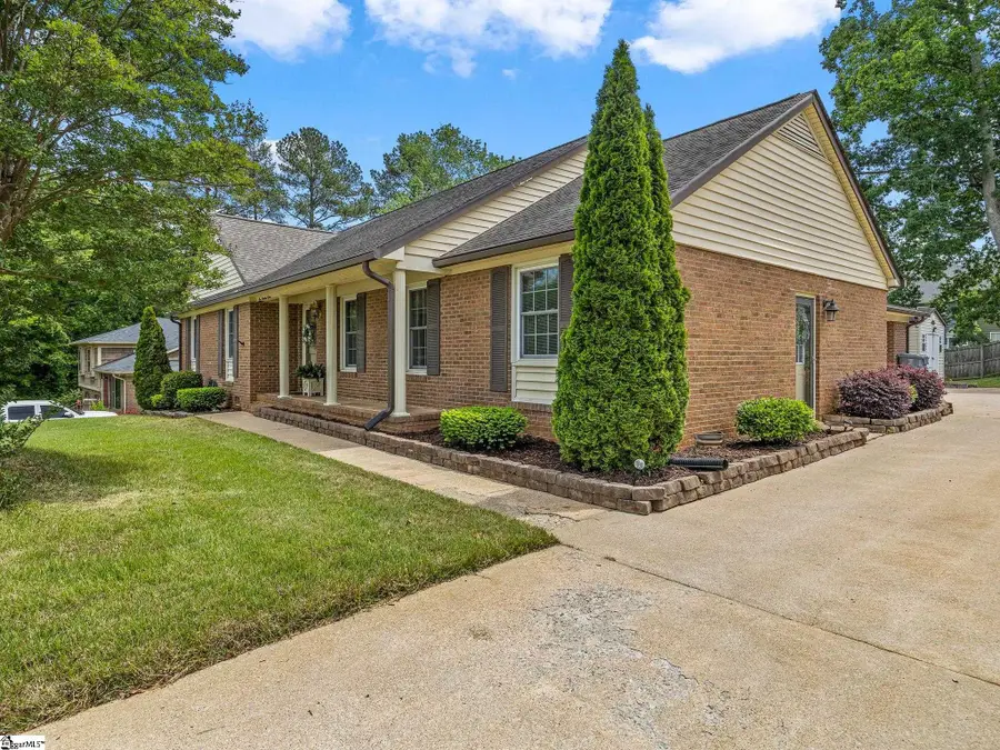 103 Windy Rush Road, Spartanburg, SC 29301 - #2