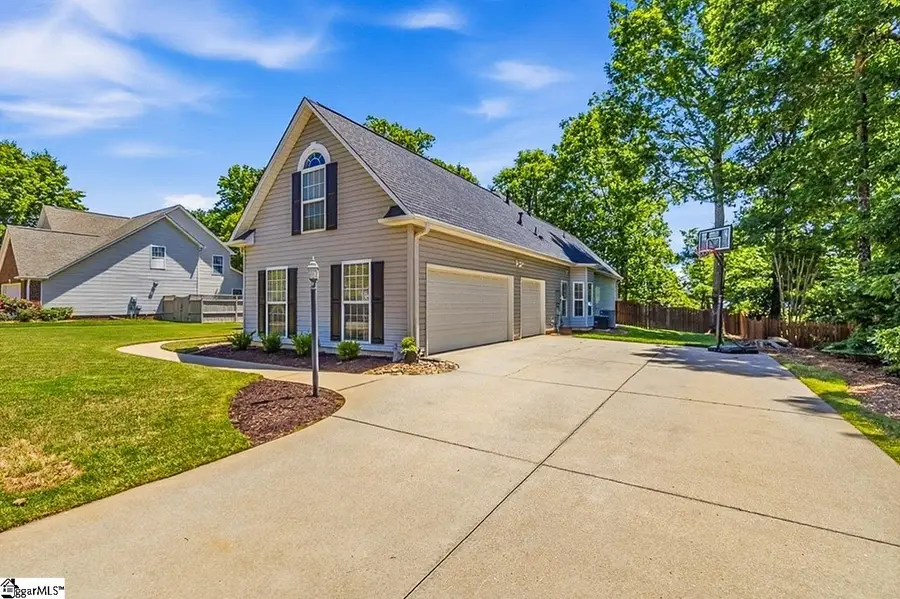 825 Brielle Court, Simpsonville, SC 29681 - #2