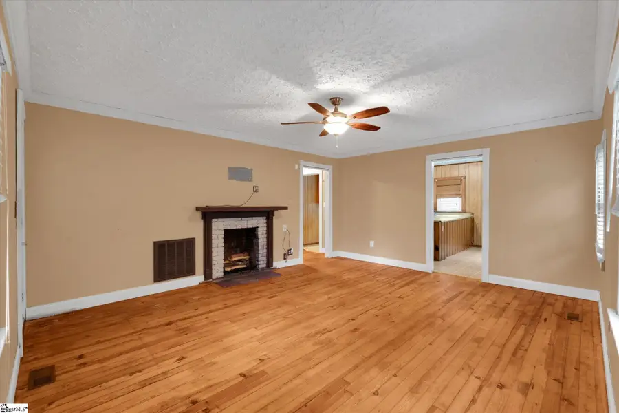 228 Perry Avenue, Simpsonville, SC 29681 - #2
