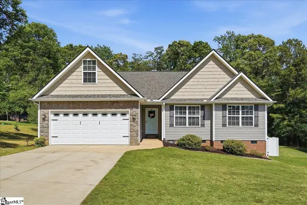 130 Saddlebrook Avenue, Pickens, SC 29671